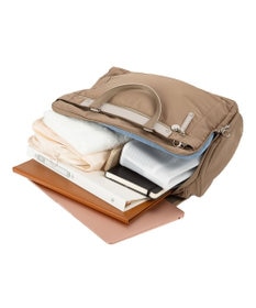 ACE BAGS & LUGGAGE kanana project PJ3-e リュックサック 横 B4 15.6インチPC収納 68823 カナナ