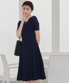 Tiaclasse 【洗える】クルーネック半袖ニットフレアワンピース