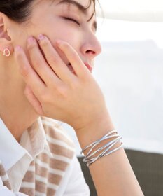 Tiaclasse ランダムクロスバングル