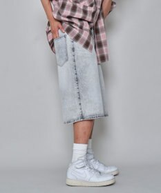 WEGO 【ユニセックス着用ITEM】チェーン付きスーパーバギーデニムショーツ