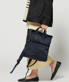 LA BAGAGERIE チャーム付き　ナイロンリュック