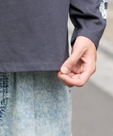 WEGO 【ユニセックス着用ITEM/MLサイズ展開】スリーブロゴグラフィックラグランT（LS）