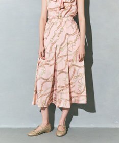 GRACE CONTINENTAL チェーンプリントタックキュロット