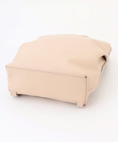 Y'SACCS シルキーリュクスバックパック