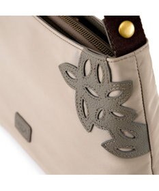 IBIZA ディアリオ　ナイロン　ショルダーバッグ