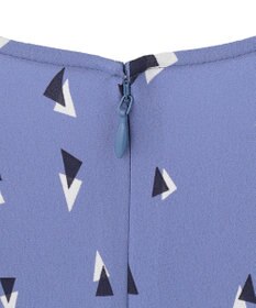 ICB 【UVケア・速乾】Back Satin Amunzen クルーネックブラウス