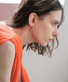 YECCA VECCA チェーンフリンジイヤリング