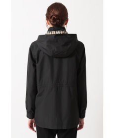 DAKS フーデッドライトタフタブルゾン