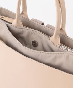 Y'SACCS シルキーリュクスバックパック