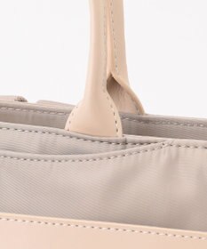 Y'SACCS シルキーリュクスバックパック