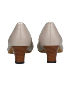 Bridget Birkin 【Bridget Birkin】Vカットベーシックパンプス