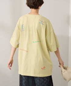 AMERICAN HOLIC 総柄ロゴTシャツ