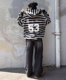 WEGO 【ユニセックスITEM/MLサイズ展開】ナンバリングカットZIPパーカー