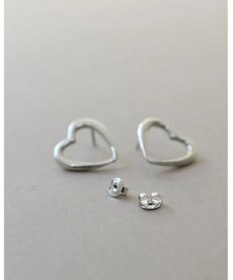 yoaa シルバー925 ミディハートピアス