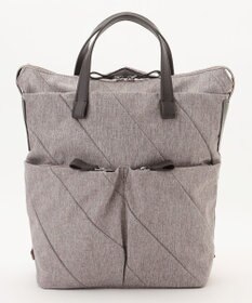 Y'SACCS ストリームラインデイパック