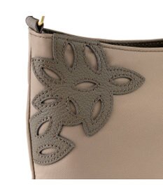 IBIZA ディアリオ　ナイロン　ショルダーバッグ