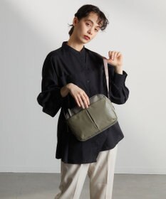 Y'SACCS ナイロン×牛革コンビシリーズ　ショルダー