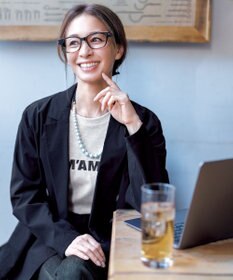 UNFILO BEAUTY FORM-Tコットン ロゴ半袖T