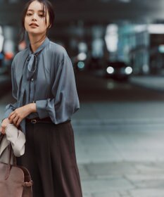 23区 S 【見上愛さん着用/洗える】シアービエラ ボウタイ ブラウス