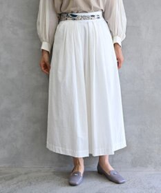 muuc 〈心地よいコットン・シアサッカー生地〉筆記帳刺繍ベルトデザイン切り替え 後ろゴム有り フレアーパンツ