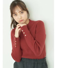 earth music&ecology ゴールド釦スリーブリブプルオーバー