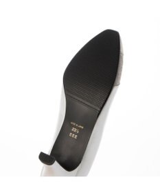 Riz raffinee <Riz raffinee>【３E】アシメトリーパンプス