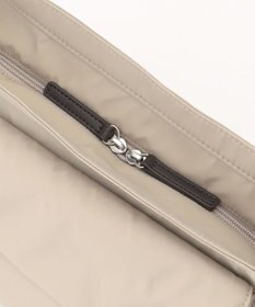 Y'SACCS ダブルタブ　トラベルショルダーバッグ