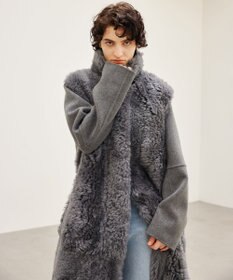 BEIGE， DANDEL / ミドル丈ムートンコート