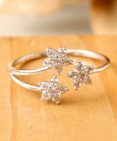 Tiaclasse ボタニカルモチーフストーンリング