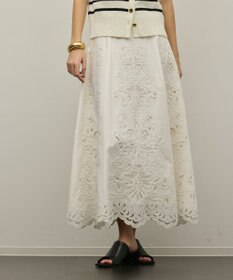 GRACE CONTINENTAL 刺繍スカラップスカート