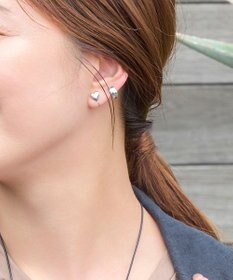 Phoebe 【痛くないシリーズ/金属アレルギー対応】モードミニマルフープライトフィットイヤリング　シルバー