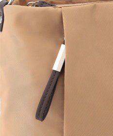 LA BAGAGERIE 多収納ナイロン2WAYショルダー