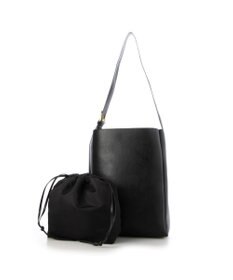 UNBILLION カシュカシュ cachecache / アシンメトリーバックル付きホーボーバッグ