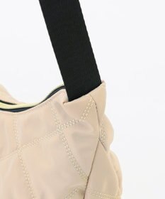 ANY キルティングショルダーバッグ