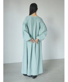 Green Parks ａ．袖ギャザーボリュームワンピース