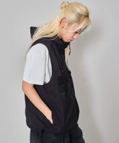 WEGO 【ユニセックス着用ITEM】フードナイロンベスト