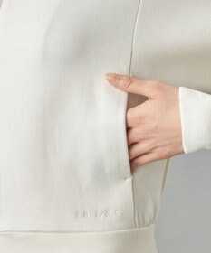 Chacott ダンボールフルジップフーディー