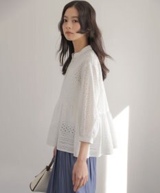 組曲 エンブロイダリーレーススタンドネック ブラウス ホワイト系