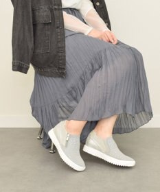 Bridget Birkin 【Round About】ラインストーンインヒールスニーカー