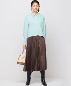 組曲 レザーライクサテン プリーツスカート