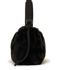 LeSportsac FUR DRAWSTRING TOTE/ブラックフラッフィーファー