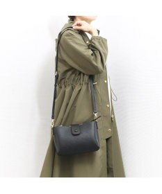 UNBILLION カシュカシュ cachecache / 横型3つ口ショルダーバッグ