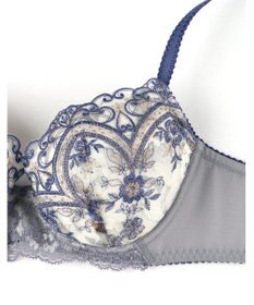 Wing ブラジャー Wing Lesiage 谷間ふっくら 脇高設計 サイドすっきり 【6000シリーズ】 ブラ PB6000 ウイング／ワコール