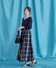 Tiaclasse 【洗える】配色衿ビジュー付きニットトップス