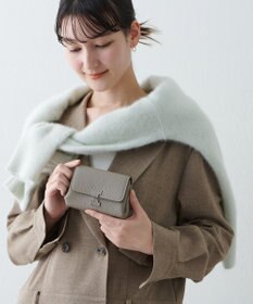 IACUCCI アバ ウォレット CERVO