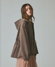 GRACE CONTINENTAL ロゴドロストフーディ