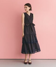 GRACE CONTINENTAL カットワークembドレス