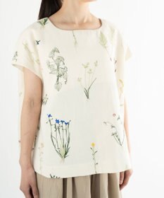 muuc ボタニカル刺繍ゆったりプルオーバー〈国産・綿100%天然素材〉〈フリーサイズ〉〈3シーズン〉〈繊細な草花刺繍・大人ナチュラル上質服〉