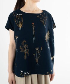 muuc ボタニカル刺繍ゆったりプルオーバー〈国産・綿100%天然素材〉〈フリーサイズ〉〈3シーズン〉〈繊細な草花刺繍・大人ナチュラル上質服〉