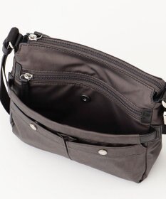 LA BAGAGERIE モノグラム　スクエアナイロンショルダー　SSサイズ